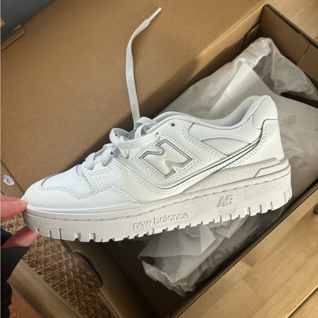 Never Been Worn! White New Balance 550s. Kids Size 4.5 Fits Like A Women’s 6!